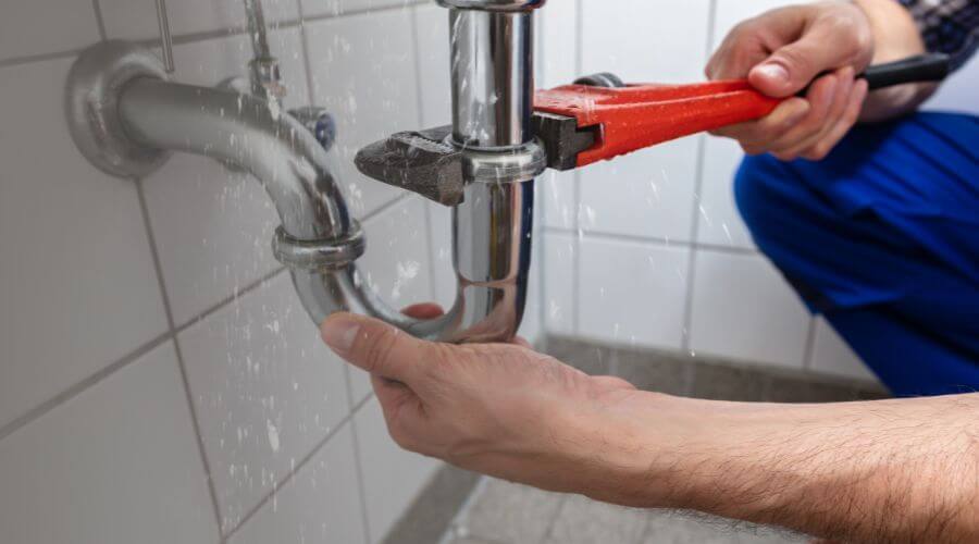 Professional bathroom faucet installation in Leonard, TX